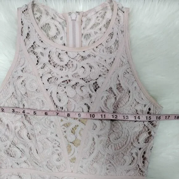 BCBGMaxazria Lavender Lace Whimsy Wedding Guest Hanah Mini Cocktail Dress Size M - Picture 10 of 12
